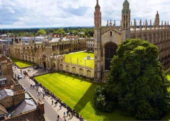 شكاوى طلاب الجامعات في المملكة المتحدة تسجل معدلات قياسية